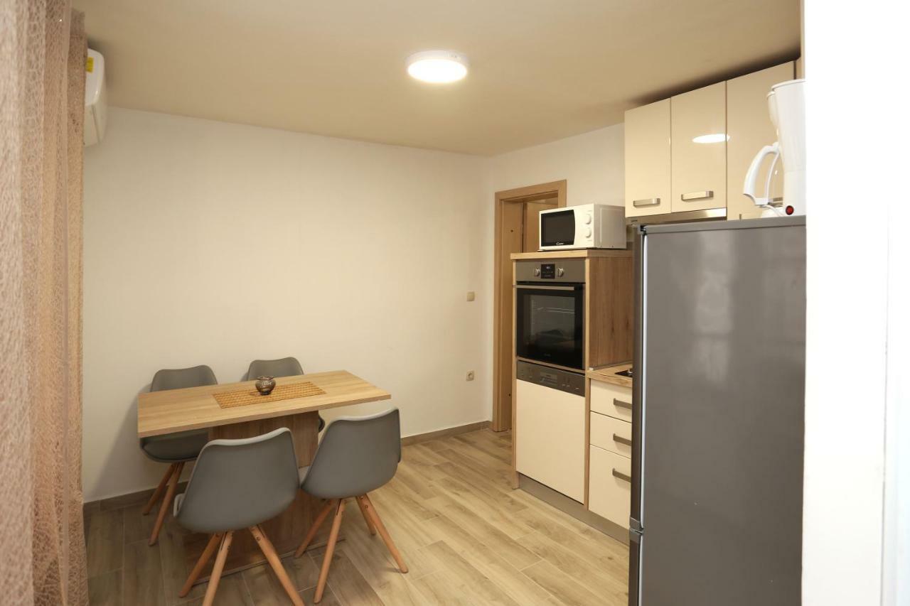 Apartment Nona Zena